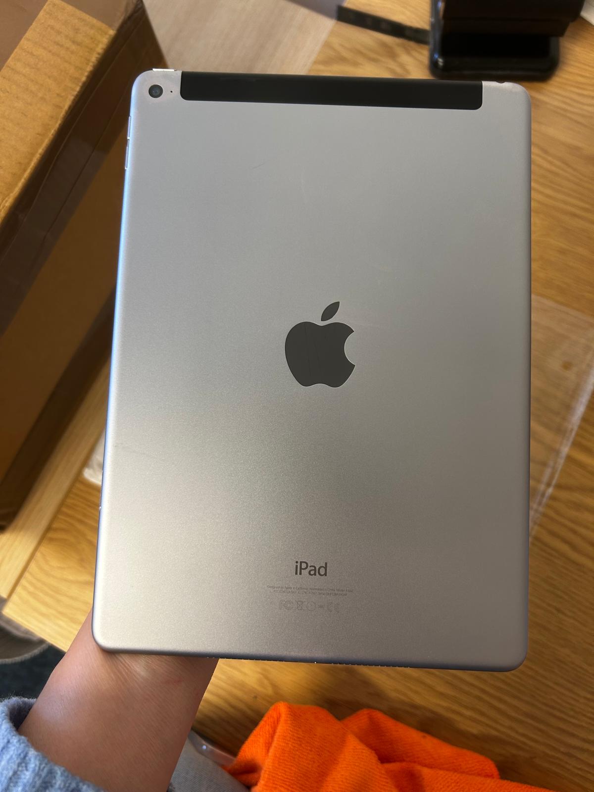 Apple iPad Air 2 32GB 4G LTE Grey Grade C with Case and Screen Protector
